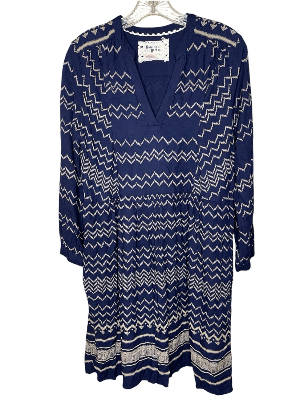 HOLDING HORSES Navy & White Zigzag V‑Neck Long Sleeve Dress Sz M
